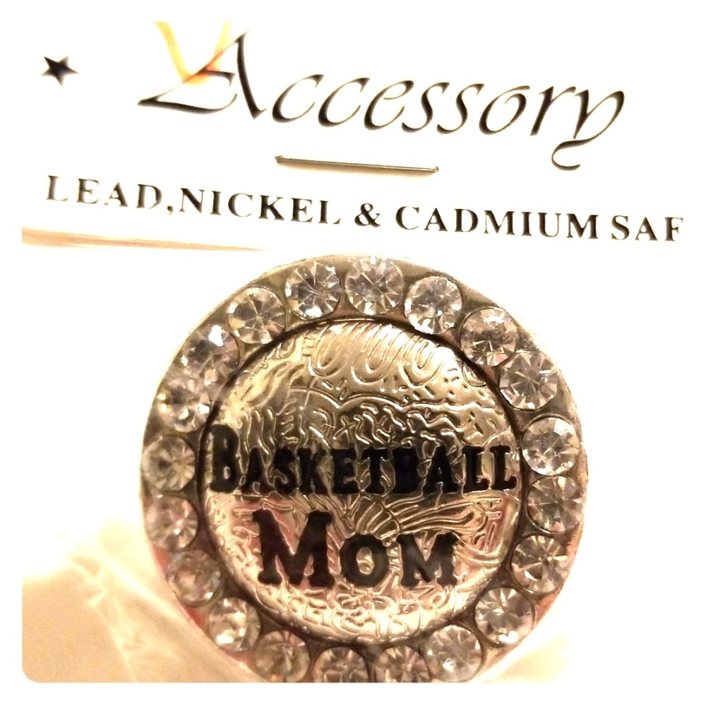 🏀 Basketball Mom Stretchy Ring.   B2